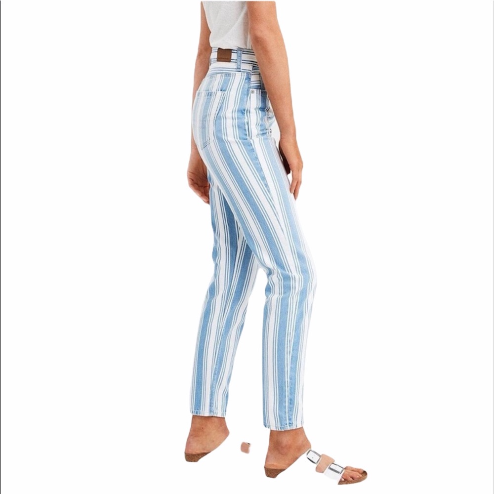 American Eagle Mom Jean Blue White Striped Size 16